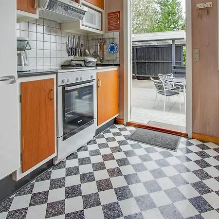 Three-bedroom Holiday In