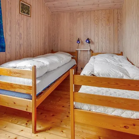 Σπίτι διακοπών Three-bedroom Holiday In *